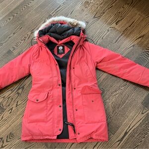 Authentic Canada Goose Trillium Red Puffer Jacket with Removable Faux Fur Hood